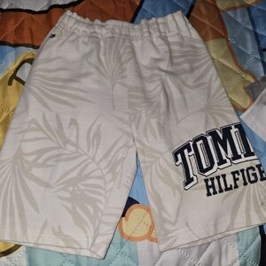 🎄Tommy Hilfiger SHORTS